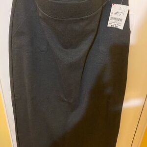 89th & Madison Black Midi Pencil Skirt
